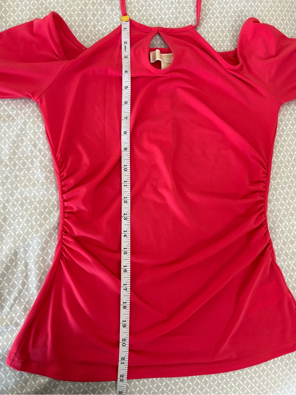 Small Michael Kors Pink Cold Shoulder Keyhole Long Sleeve Top - Picture 14 of 16
